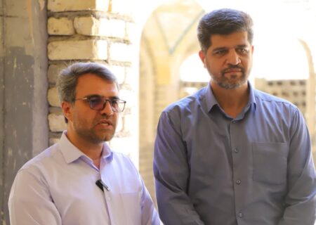 اجرای  ۷۰۰ میلیارد ریال پروژه‌ عمرانی در زرین شهر