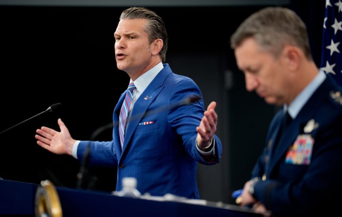 ادعای پنتاگون: افشای اطلاعات محرمانه درباره تاسیسات هسته‌ای ایران برای تخریب ترامپ است