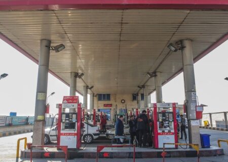 هیچ آسیبی به تأسیسات نفتی کشور وارد نشده/ سوخت‌رسانی ادامه دارد