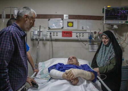 دریادار سیاری:بیمارستان‌های ارتش در خدمت مجروحان حمله رژیم صهیونیستی است