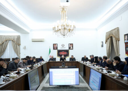 عارف: هرگونه افزایش قیمت کالا و خدمات تا اطلاع ثانوی ممنوع است