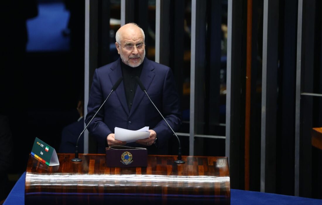 با تحریمهای یکجانبه و اقدامات قهرآمیز غیرقانونی با استفاده از ظرفیتهای اقتصادی و مالی مقابله کنیم