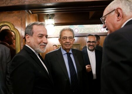 گزارش الاهرام از سفر عراقچی به قاهره؛ مصر و ایران به هم نزدیک‌تر می‌شوند