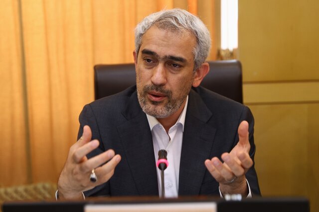 حمایت مدنیزاده از تکنرخی شدن ارز