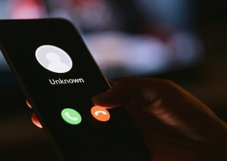 به شماره های ناشناس خارجی جواب ندهید