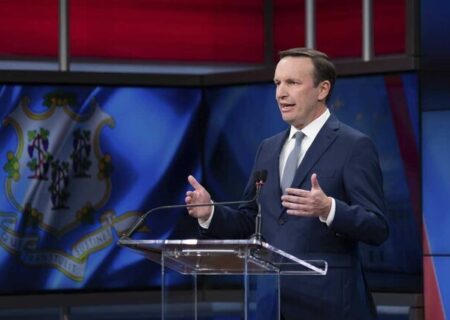 واکنش سناتور دموکرات کنگره آمریکا به حمله رژیم صهیونیستی به ایران