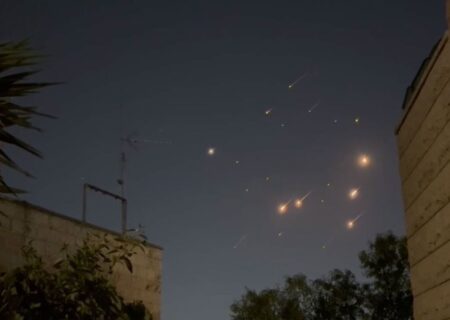 اجرای موج دوم حمله پهپادی-موشکی ایران به سرزمین های اشغالی