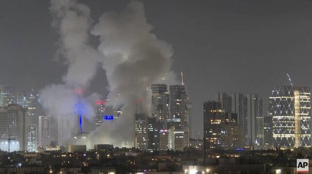 فرود موشکهای ایرانی در قلب تلآویو