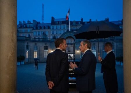 رایزنی ماکرون و گروسی در الیزه درباره ایران