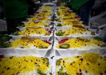 ۵ هزار پرس غذای نذری در شهرستان لنجان توزیع می شود