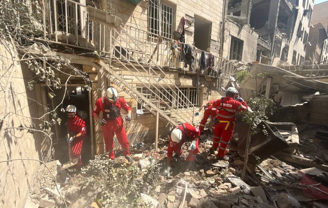 اعزام ۱۰۴ امدادگر مازندرانی به مناطق آسیب دیده از تهاجم رژیم صهونیستی