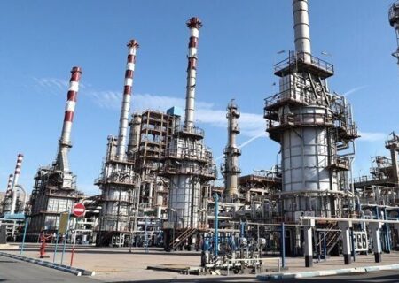 وزارت نفت: پالایشگاه اصفهان در سلامت کامل به فعالیت‌ها ادامه می‌دهد