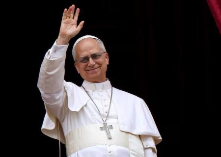 پاپ لئو در بحبوحه تقابل نظامی ایران و اسرائیل خواستار «عقلانیت» و گفت‌وگو شد