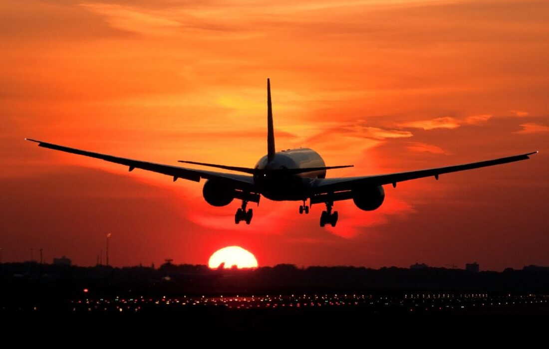 برنامه پروازهای داخلی و خارجی فرودگاه اصفهان امروز ۱۷ مرداد ۱۴۰۴