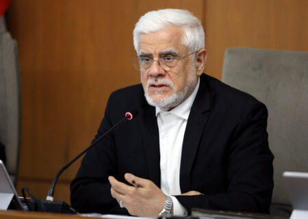 عارف: طنین انداز شدن صدای میهن دوستی را ویژگی خاص محرم امسال دانست