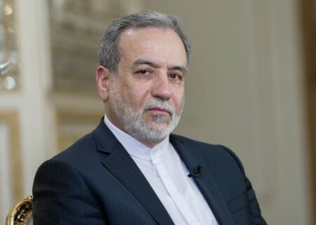 عراقچی: اگر جهان از تراژدی سربرنیتسا درس گرفته بود، امروز شاهد نسل‌کشی در غزه نبودیم