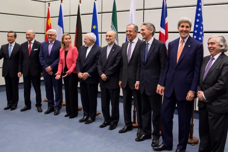 ظریف: غرب آسیا در برابر اسرائیل بایستد/ دیپلماسی همیشه تنها راه معقول بوده است