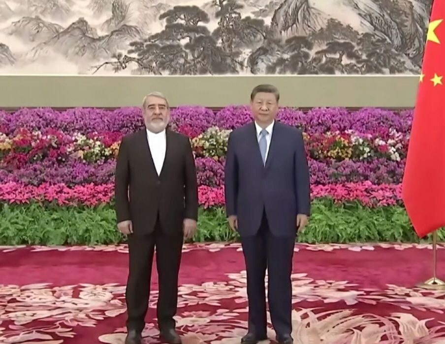 دریافت استوارنامه سفیر جدید ایران در چین