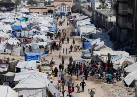 توقف موقت حملات اشغالگران به برخی از مناطق غزه