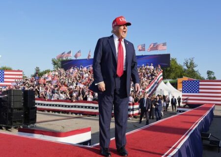 ترامپ: از ۵ جنگ جلوگیری کردم اما نوبل را دیگران می‌گیرند!