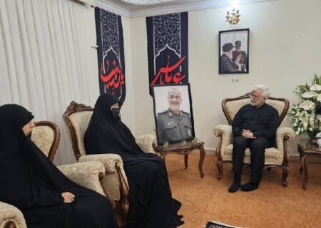 جلیلی: سردار سلامی، اسوه پاسداری از انقلاب اسلامی بود