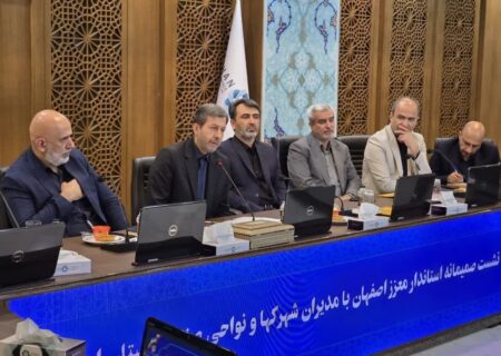 ایمنی، پدافند غیرعامل و حفظ محیط زیست از الزامات توسعه پایدار صنعتی باشد