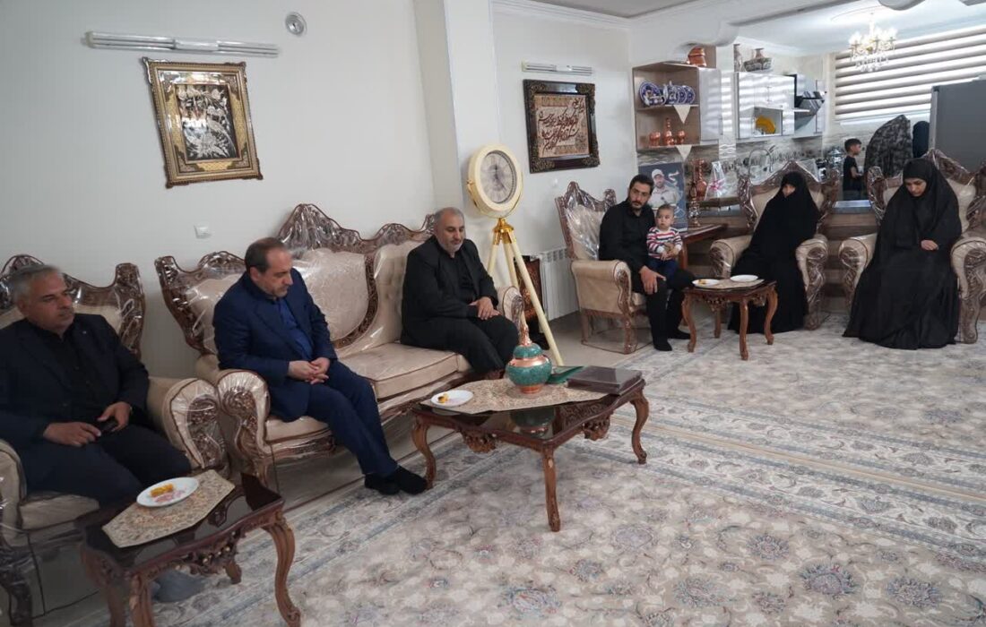 خون پاک شهدا،همچون چراغی فروزان، راه مبارزه با ظلم را روشن نگه خواهد داشت