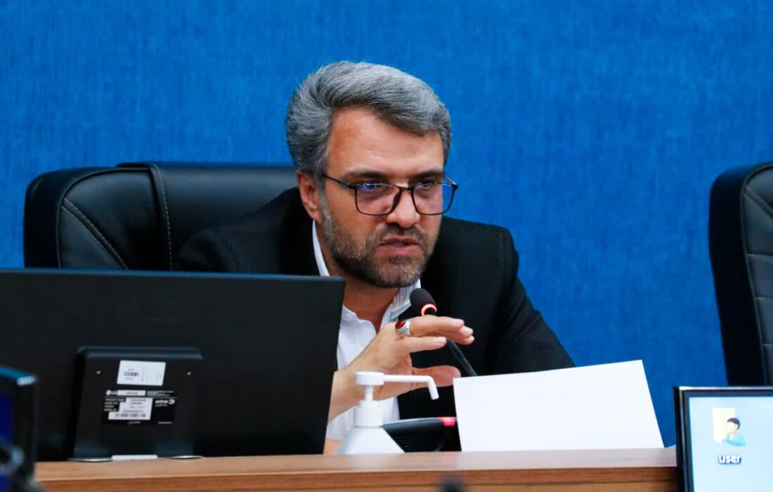 آغاز تحویل سهمیه قیر سال ۱۴۰۳ به شهرداریهای استان اصفهان؛ گامی مهم در بهبود آسفالت معابر شهری