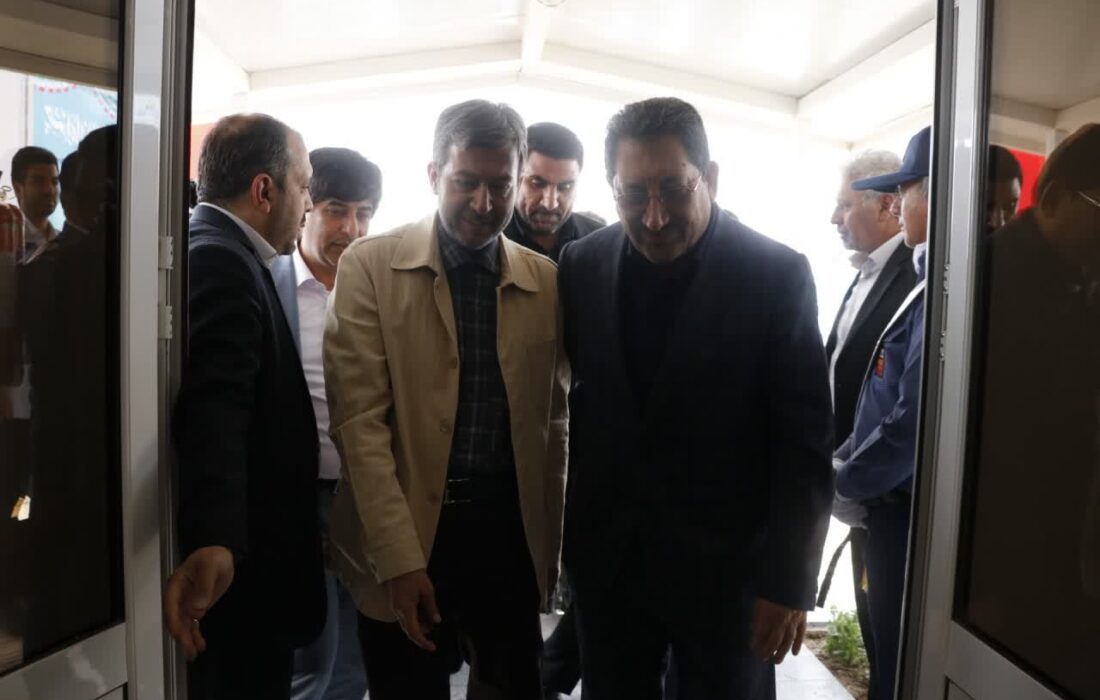 وزیر صنعت، معدن و تجارت وارد شهرستان کوهپایه شد