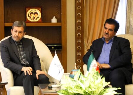 تخصیص وام قرض‌الحسنه بانک رفاه کارگران به بازنشستگان استان اصفهان