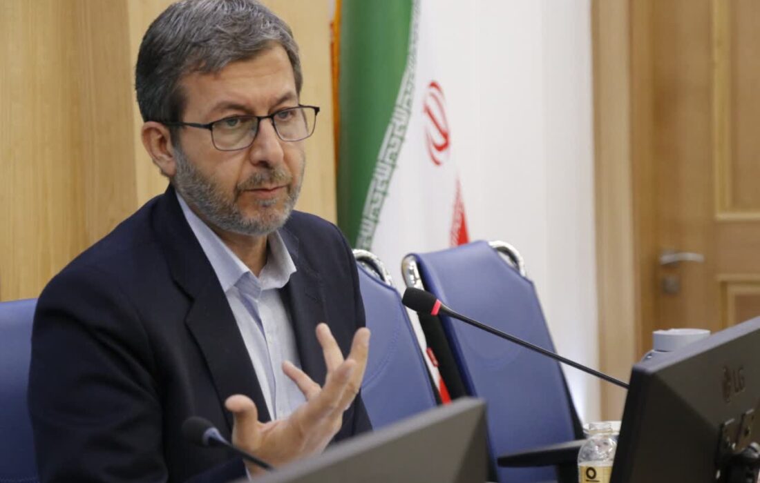 تأکید استاندار اصفهان بر هزینه‌کرد درآمدهای استانی در اصفهان 