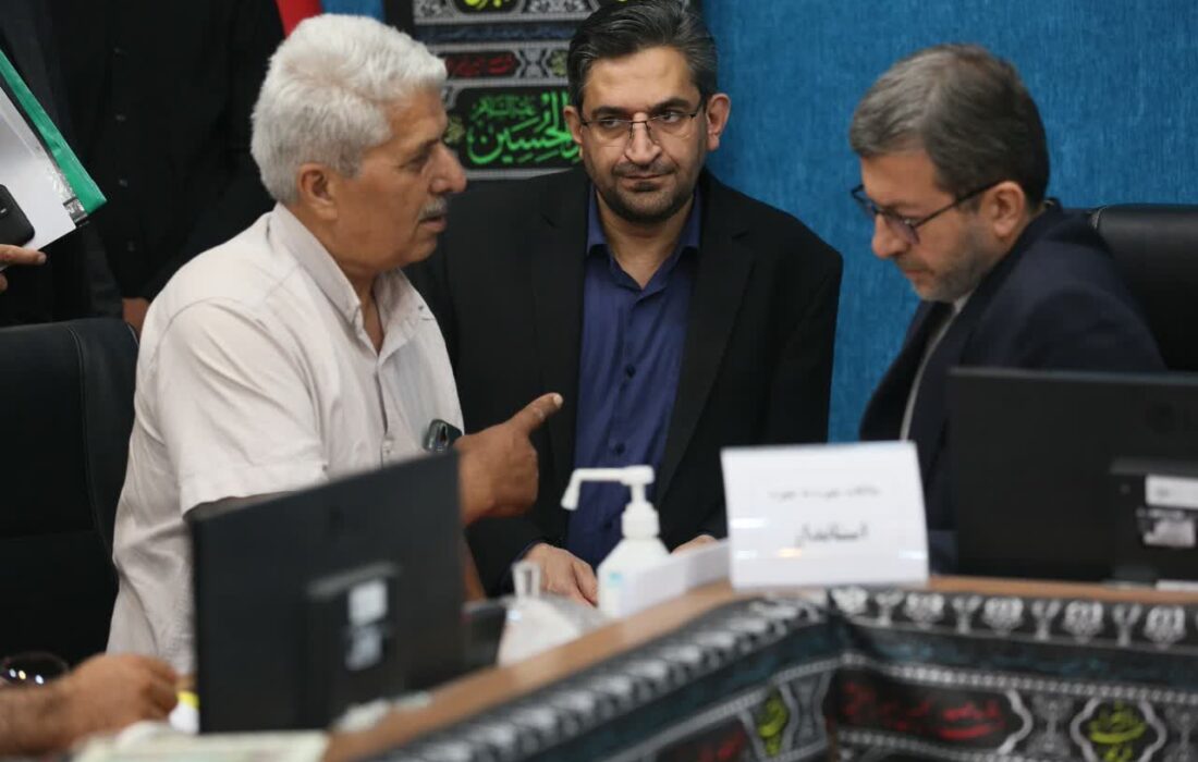 بررسی مطالبات دو دهه‌ای شهروندان در ملاقات مردمی استاندار اصفهان