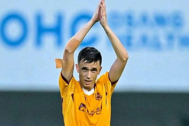 آسانی در آستانه حضور در استقلال