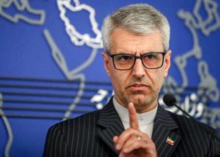 ضرورت گفت وگو و خویشتنداری برای جلوگیری از افزایش تنش بین پاکستان و افغانستان