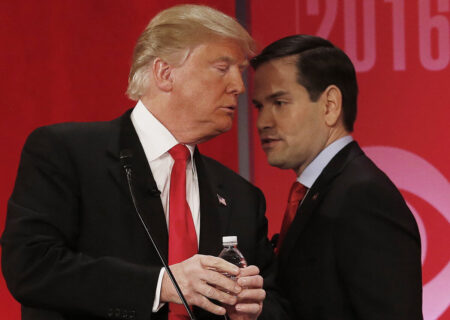 تاثیر وزیر خارجه آمریکا بر ترامپ جهت اتخاذ موضع سختگیرانه تر علیه ایران، روسیه و چین