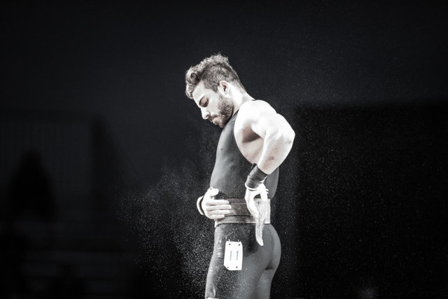 کیانوش رستمی در قهرمانی جهان به روی تخته می رود