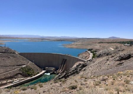 ۷۵ درصد از سد زاینده‌رود اصفهان خالی است