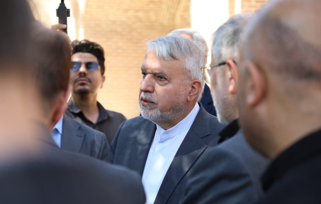 صالحی: دولت خود را موظف به توسعه استان ها می داند