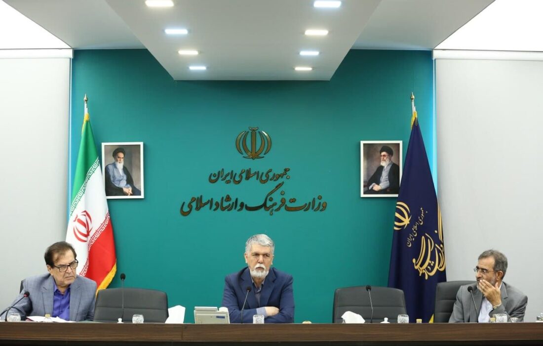 صالحی: نوشتن سند، زبانی مشترک بین هنرمند و حاکمیت ایجاد می‌کند