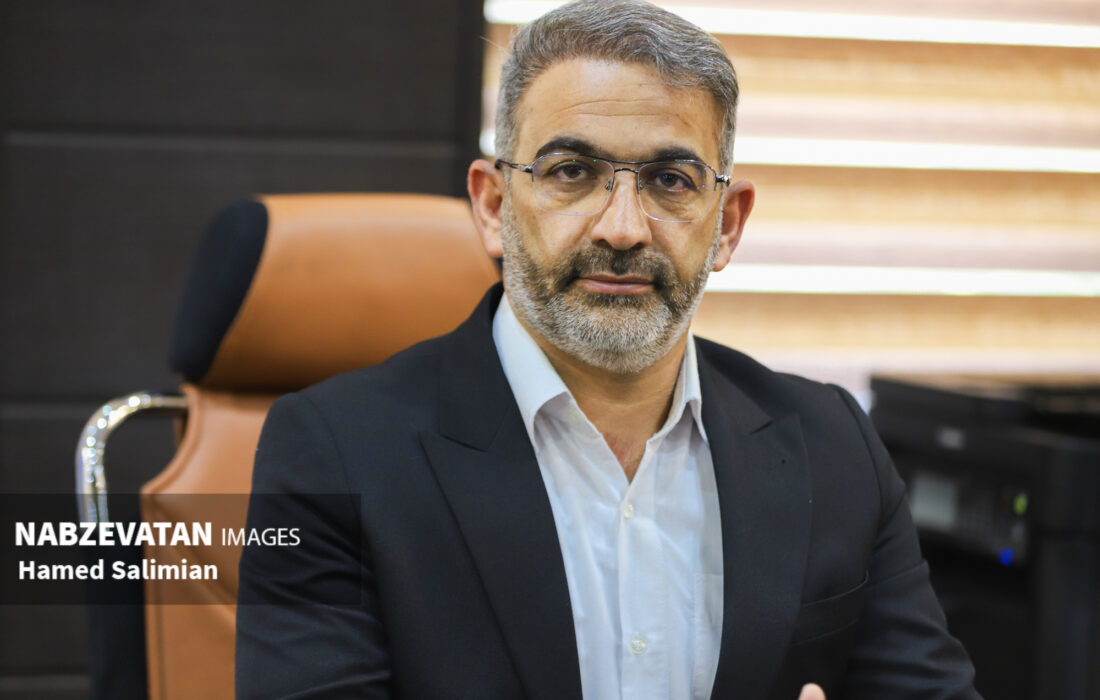 پروژه کانیوگذاری و دفع آبهای سطحی در شهر چرمهین آغاز شد