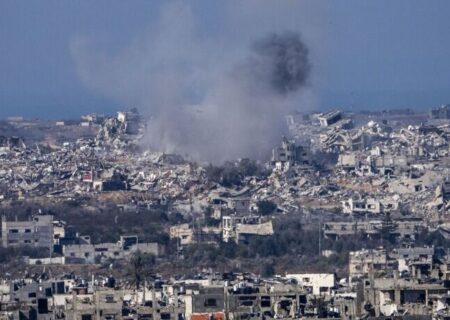 حملات رژیم صهیونیستی به غزه در آستانه آتش‌بس تداوم دارد