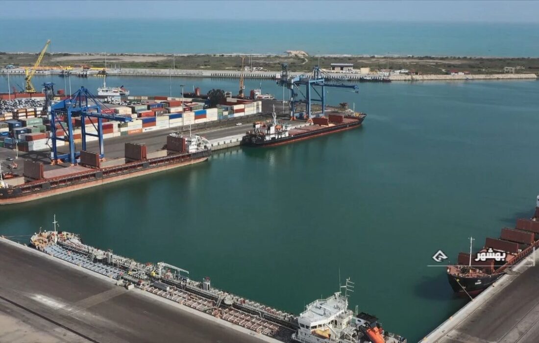 آمار صادرات و رفع تعهد ارزی از مناطق آزاد شفاف‌سازی می‌شود