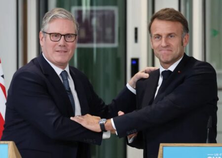 استارمر و مکرون خواستار تحریم‌های جدید علیه روسیه شدند