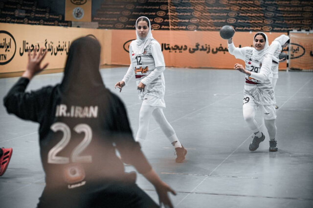 شکست دختران هندبال ایران برابر ژاپن در اولین گام آسیایی