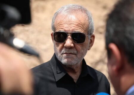 پزشکیان: مردم در مصرف آب صرفه‌جویی کنند/ پروژه آزادراه شمالی کرج نماد «ما می‌توانیم» است