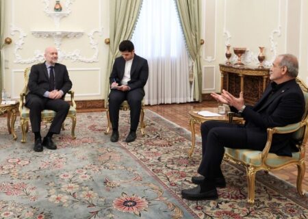 رئیس‌جمهور: توسعه روابط با کشورها در چارچوب تأمین منافع مشترک از اصول اساسی ایران است