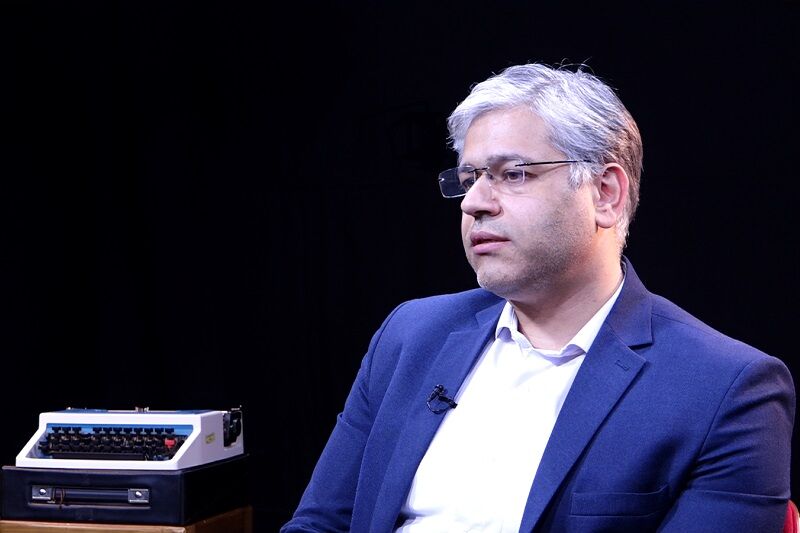 چیت ساز: توسعه مدلهای درآمدی نو و نوسازی ساختار «پست» ضروری است
