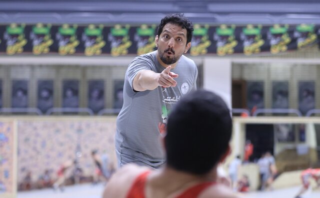 درستکار: افتخار کشتی گرفتن زیر پرچم ایران نصیب هرکسی نمیشود