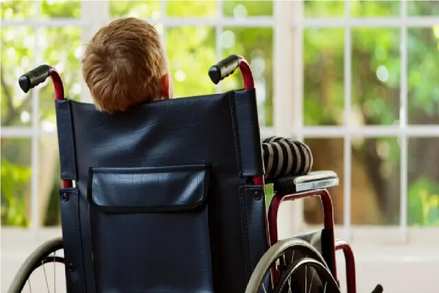 راه رفتن مجدد کودک فلج ۸ ساله با درمان جدید سلولی