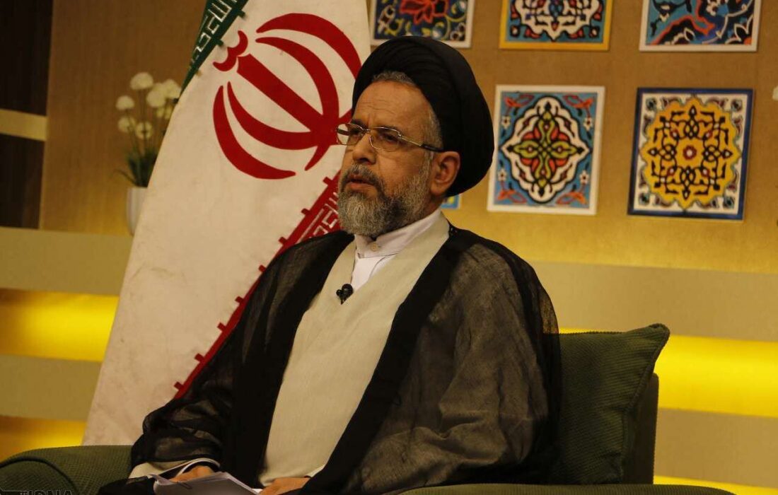 روند درمان حجت الاسلام علوی توسط تیمی از پزشکان مجرب پیگیری می‌شود